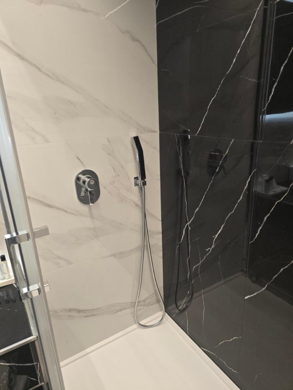 איסרניה Grand Hotel Europa מראה חיצוני תמונה